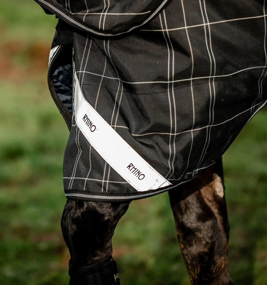 Rhino® Bundle Turnout (0g Outer with 200g Liner)